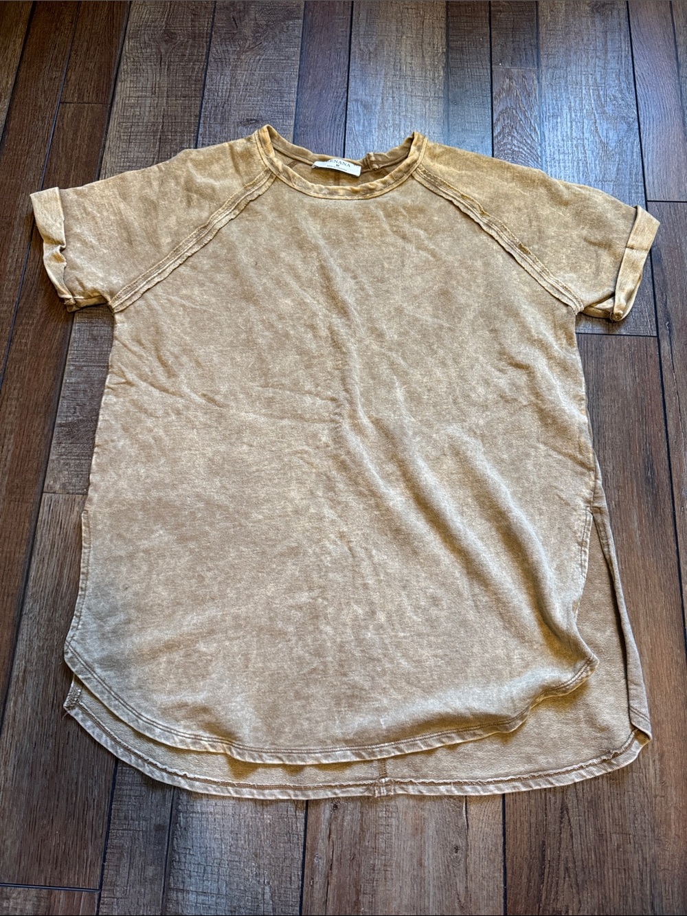 Zenana Outfitters Washed Beige Short Sleeve Tee